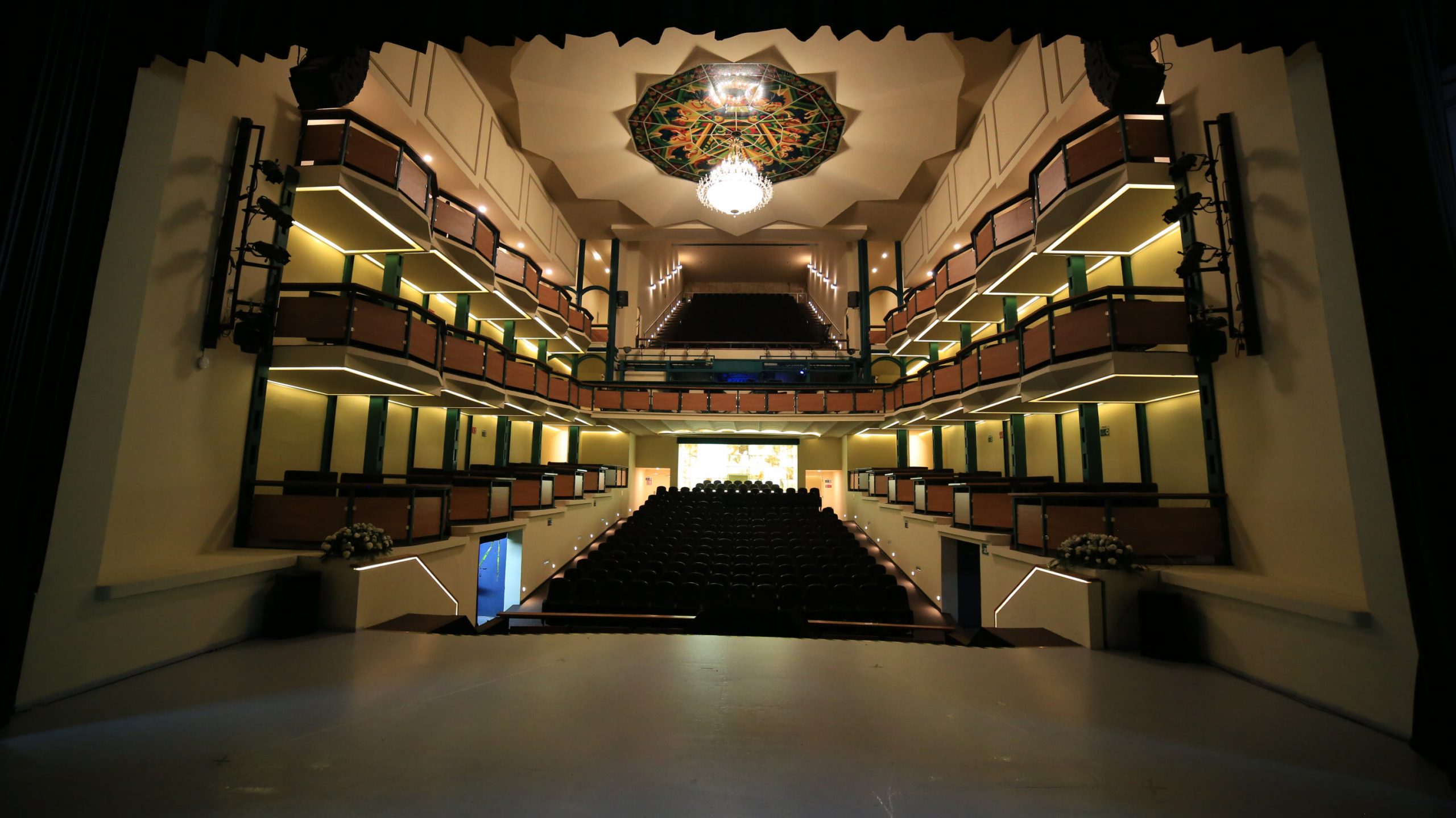 Reinauguran El Histórico Teatro De La Ciudad 3572