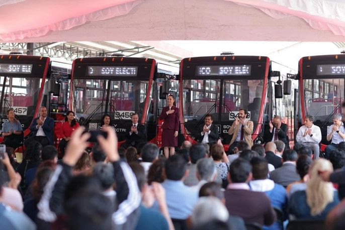 Primer línea de Metrobuses eléctricos