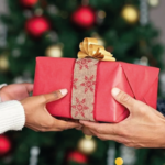 Dónde surgió la tradición de dar regalos en Navidad