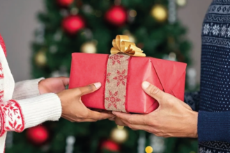Dónde surgió la tradición de dar regalos en Navidad