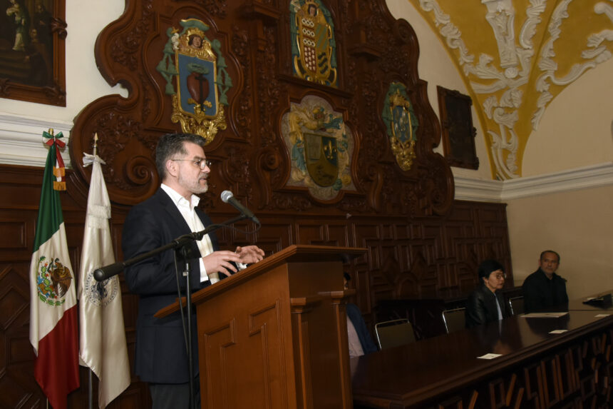 Riesgos de la Inteligencia Artificial y ética digital en Puebla