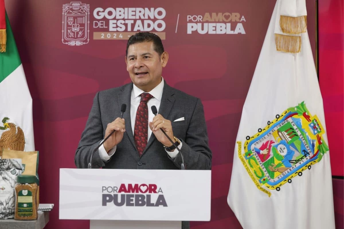 Alejandro Armenta Puente de la Transformación