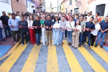 Ariadna Ayala rehabilitación de calle