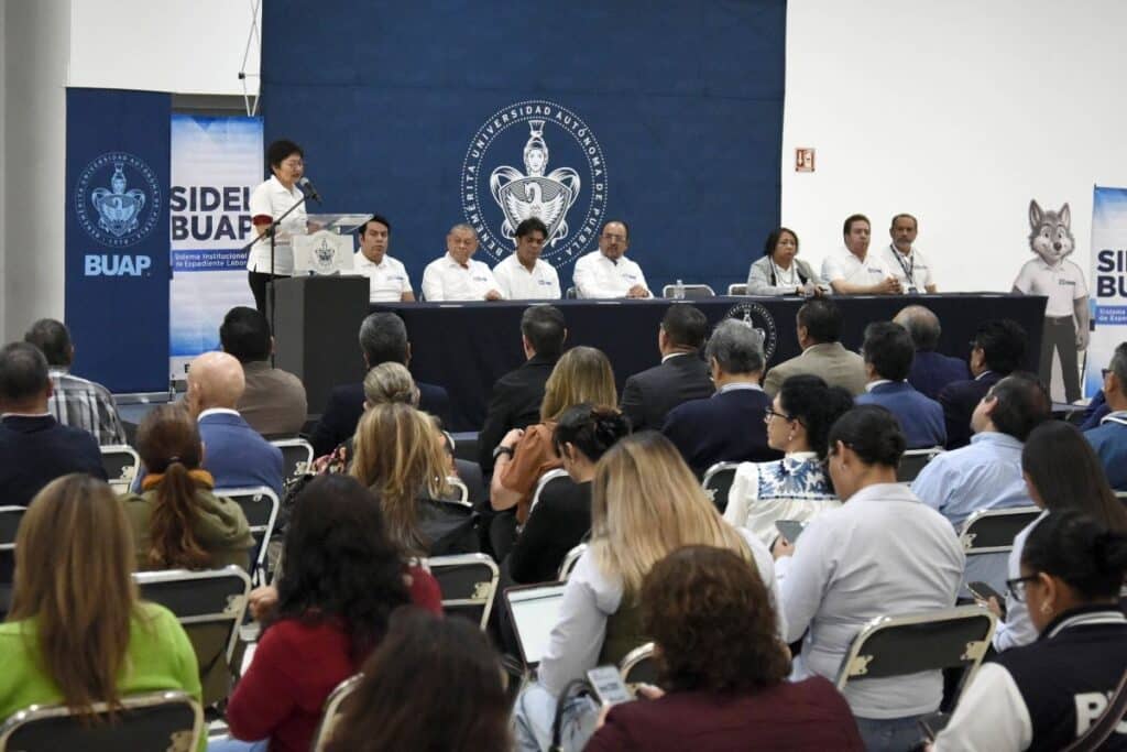 BUAP digitalización expedientes