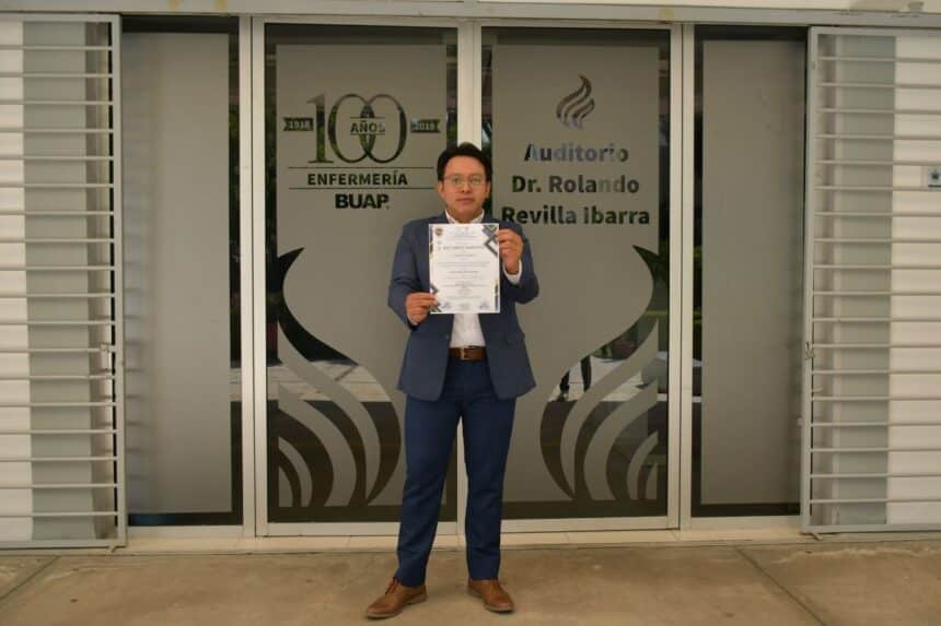 Estudiante BUAP Congreso Enfermería