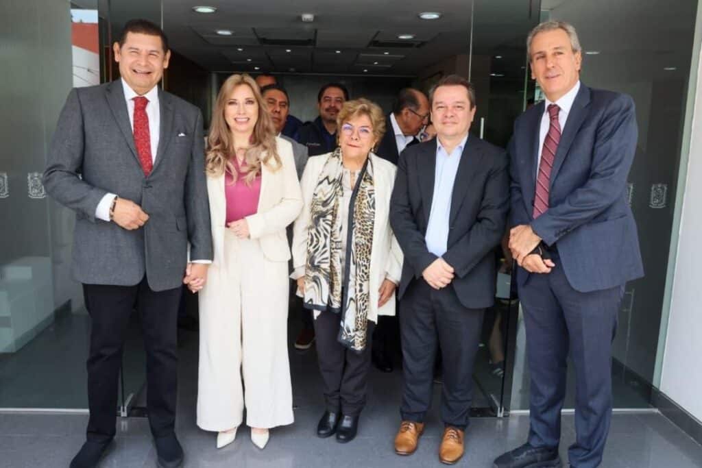 Puebla programa Familias Fuertes