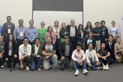 Alumnos BUAP Hackathon LATAM 2026