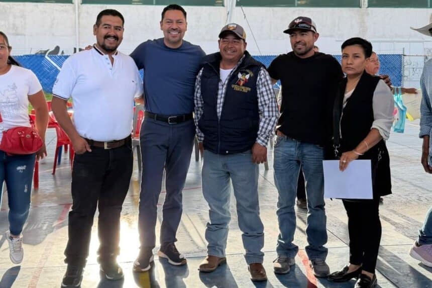 Andrés Villegas alcaldes auxiliares Yahualtepec