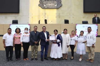 Congreso de Puebla lenguas originarias