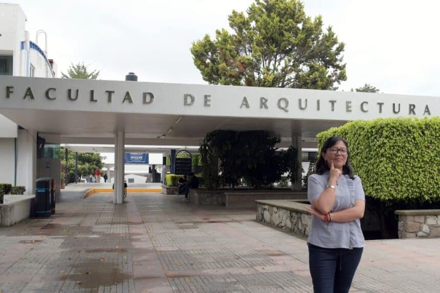 Estudiante BUAP premios