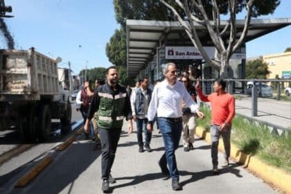 Pepe Chedraui Bulevar 5 de Mayo Tren de Pavimentación