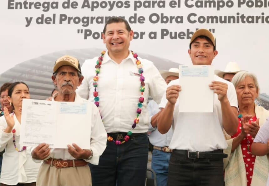 Armenta obra comunitaria Huatlatlauca