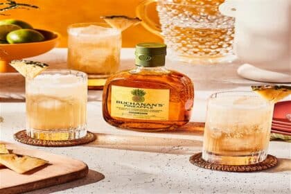 Coctel de verano Buchanans Pineapple coctel