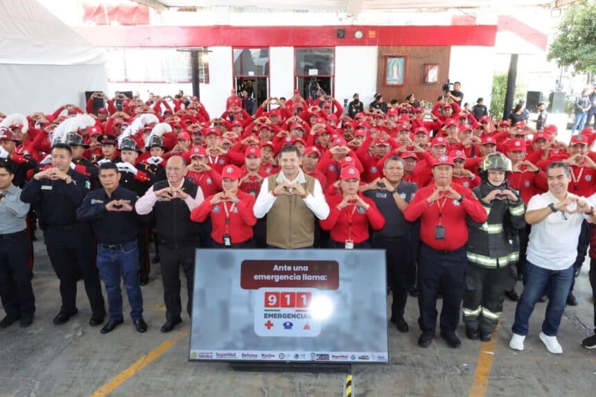 Gobierno reconocimiento bomberos