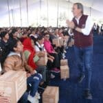 Pepe Chedraui entrega despensas
