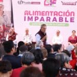 Pepe Chedraui entrega despensas