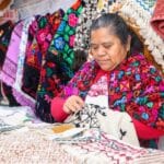 Textiles y Bordados de Hueyapan Patrimonio Cultural Intangible de Puebla