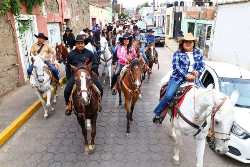 Tonantzin Fernández Feria Milenaria Cabalgata