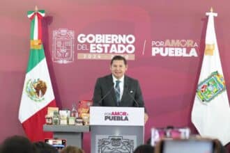 Alejandro Armenta revisar perfiles candidatos