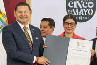 Gaby La Bonita Sánchez renuncia pelea 2027