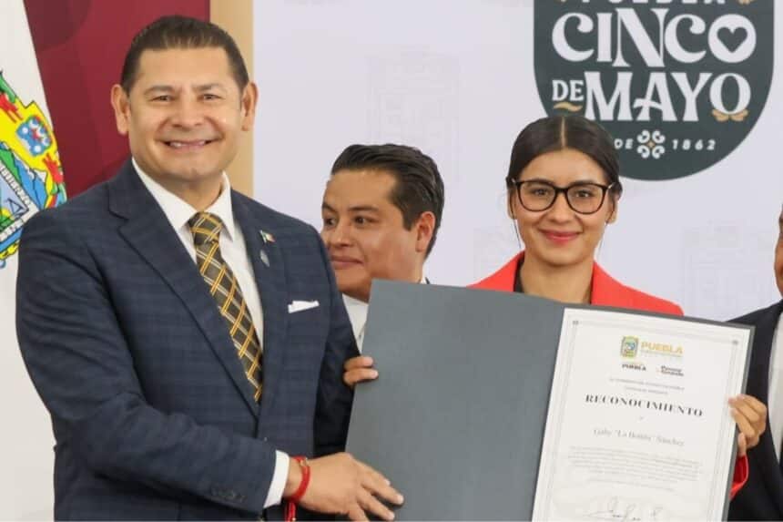 Gaby La Bonita Sánchez renuncia pelea 2027