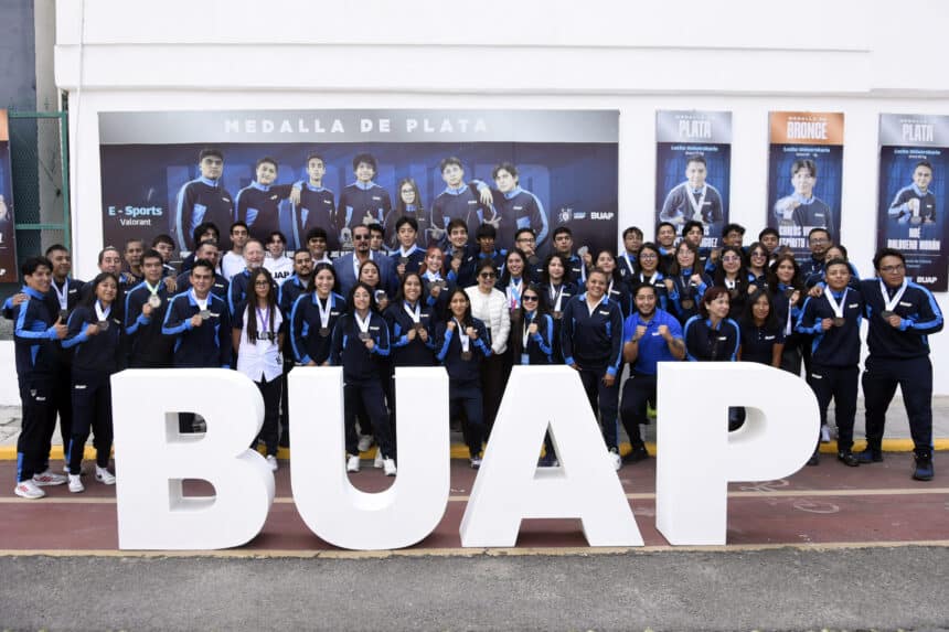 BUAP Avenida de Campeones Lilia Cedillo
