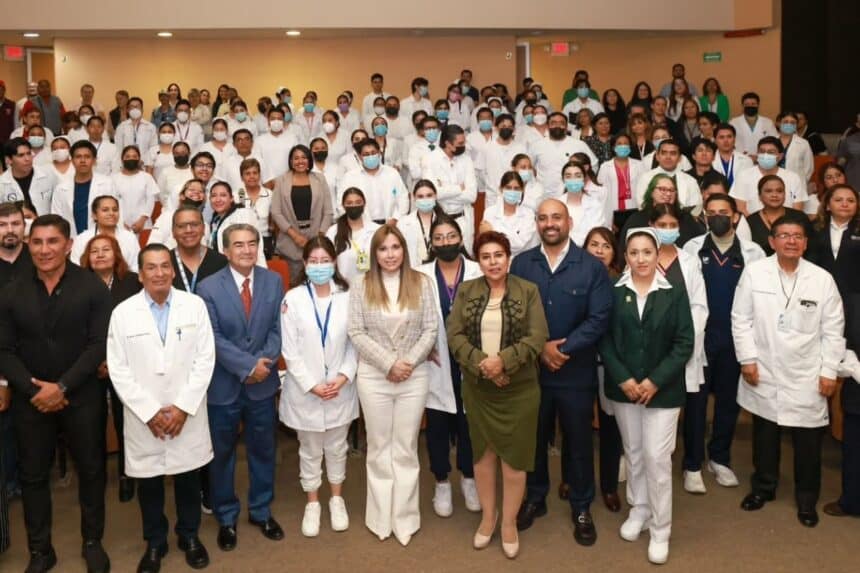 Ceci Arellano entrega insumos Hospital General Zona Norte