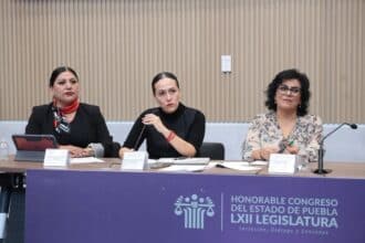 Congreso de Puebla iniciativas dispositivos escuelas