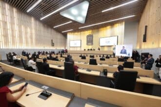 Congreso del Estado protección menores y mujeres