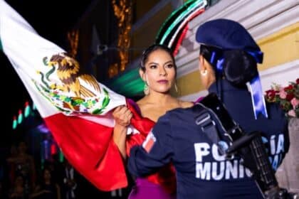 Lupita Cuautle Grito de Independencia