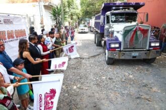 Tonantzin Fernández obra pública Zerezotla
