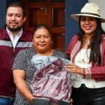 Tonantin Fernández entrega uniformes personal de Intendencia