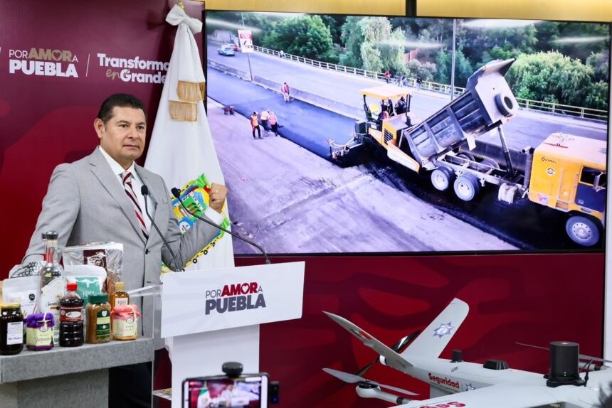 Alejandro Armenta trenes de pavimentación