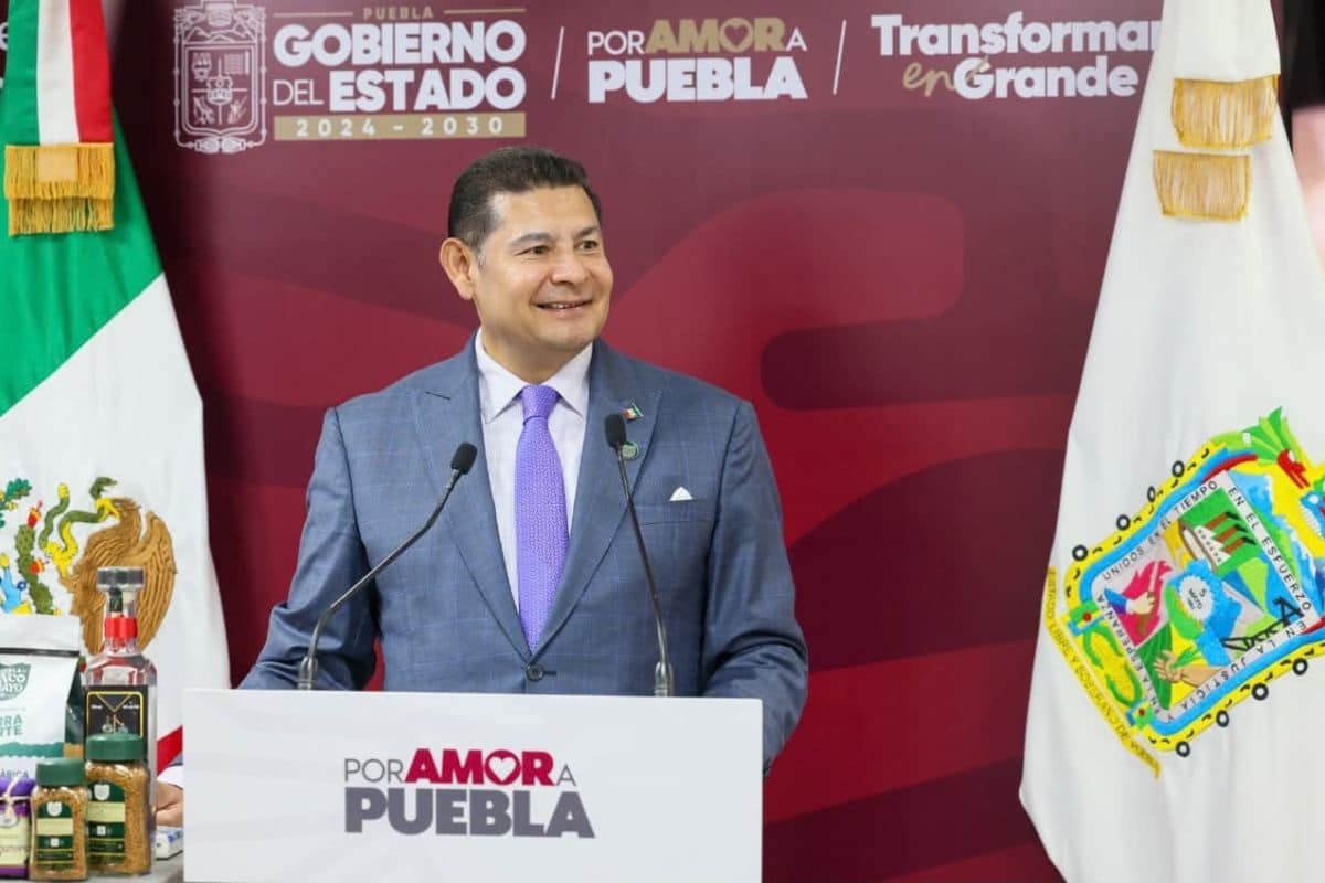 Puebla amplía cobertura de Salud
